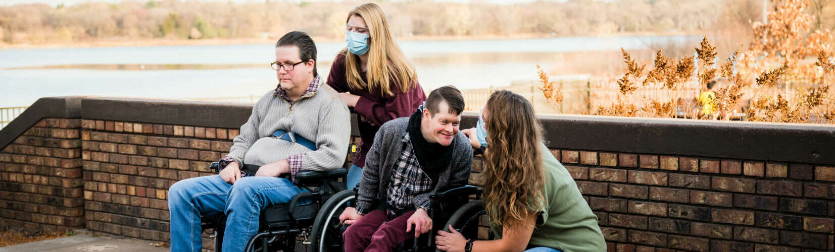 ACR Homes Direct Care Professionals and residents with disabilities at a local Minneapolis/St. Paul Metro Area of Minnesota park